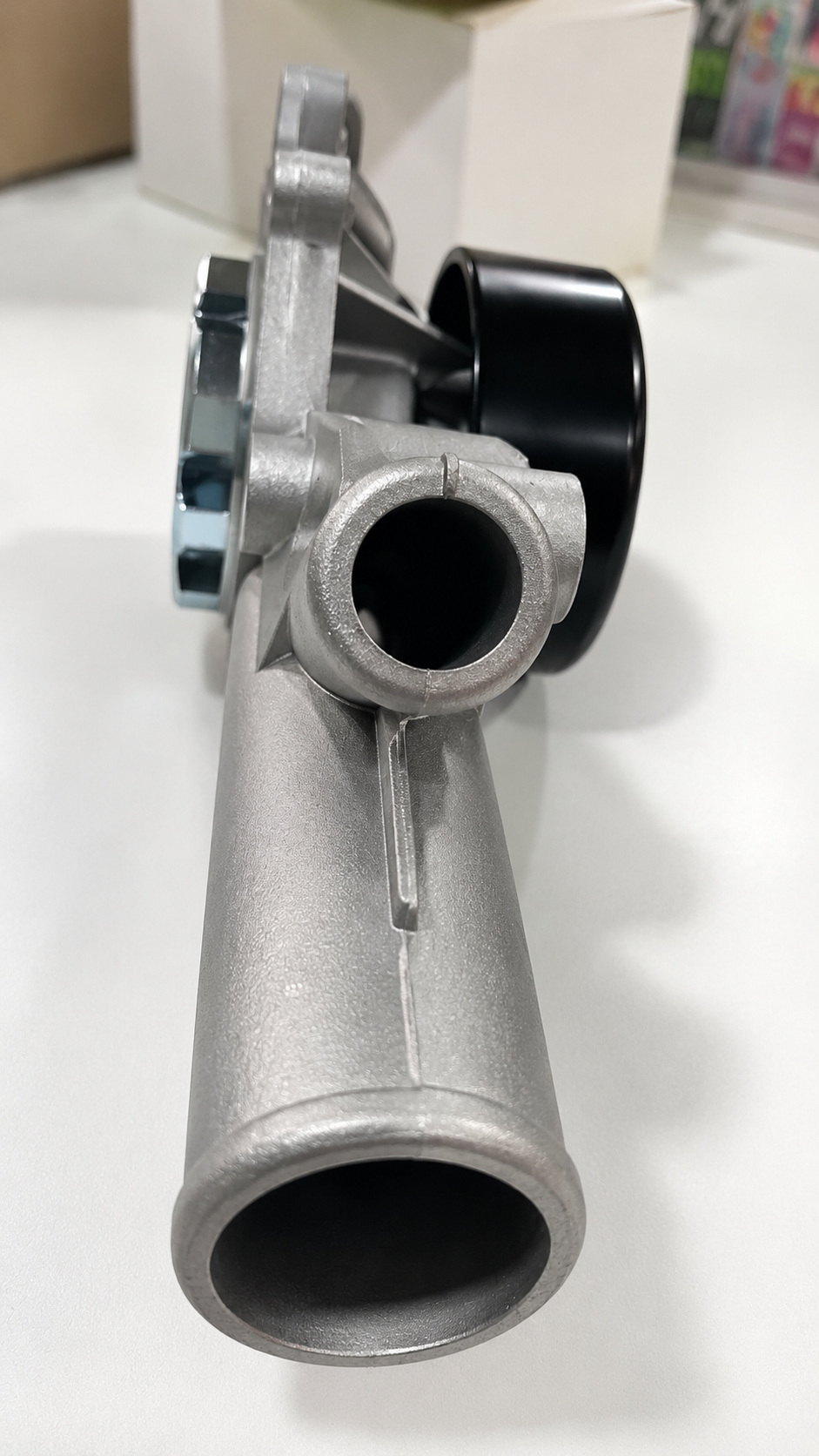 Water Pump Compatible with Mercedes-Benz C-Class W203/W204, E-Class W211/W212, CLS, GLK, V-Class & CDI Diesel Engines – alternate view 4